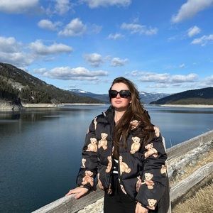 Meet your Posher, Lidiia